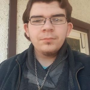 Meet your Posher, Seth